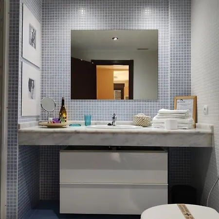 Luminoso Y Elegante, Piscinas Y Pistas De Pádel Apartamento Palm-mar