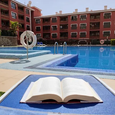 Luminoso Y Elegante, Piscinas Y Pistas De Padel * Palm-mar